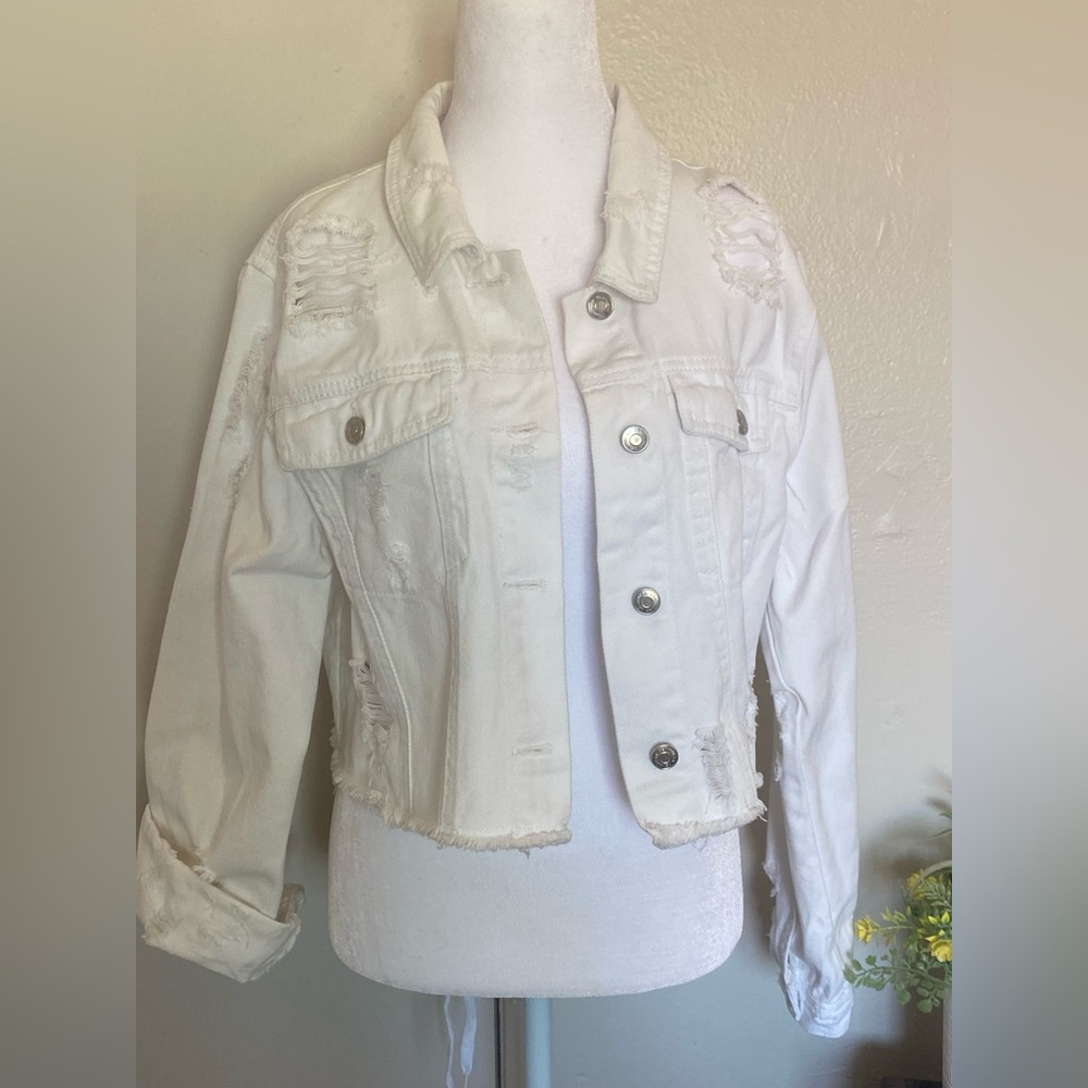 Women's‎ White Jean Jacket Size Large